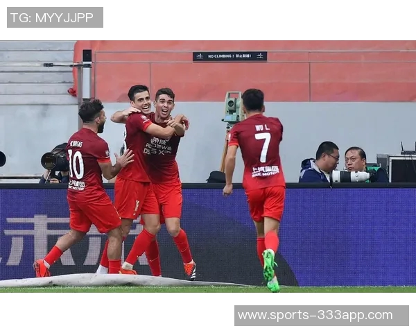 海港队备战海牛之战主场热身赛迎战西海岸