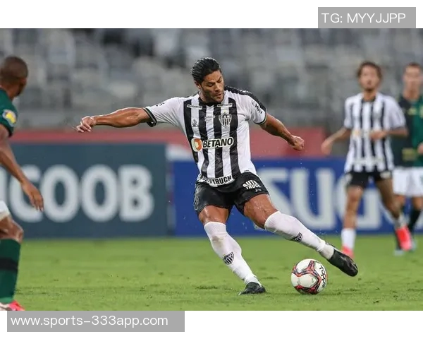 39岁胡尔克闪耀赛场助力米内罗竞技晋级南美洲杯决赛